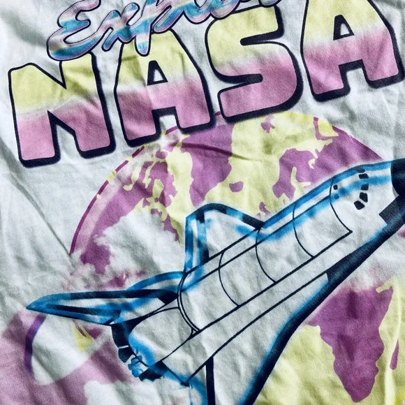 NASA t-shirt size S - Picture 2 of 2